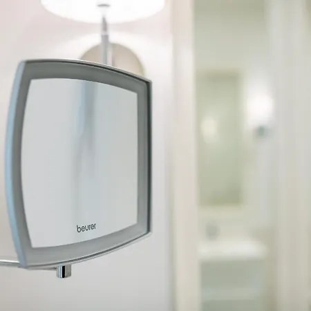 Daire Okecie Lotnisko Lirowa 24 Serviced P&o Varşova