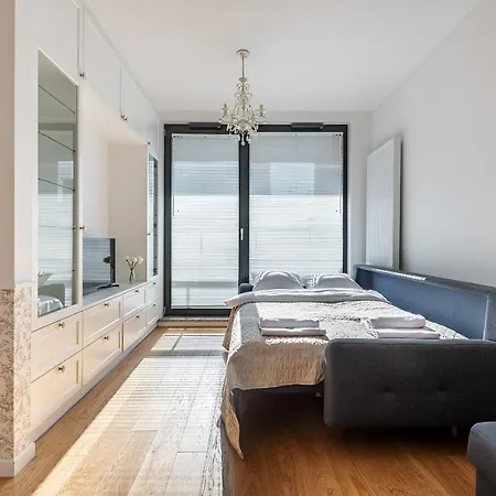 Appartement Okecie Lotnisko Lirowa 24 Serviced P&o *