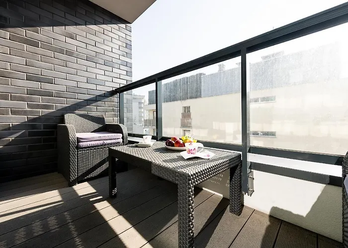 Apartament Okęcie Lotnisko Lirowa 24 Serviced P&o Warszawa