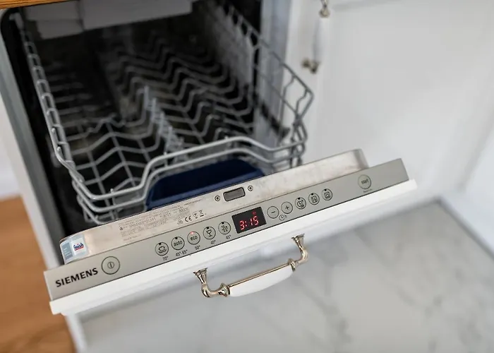 Okecie Lotnisko Lirowa 24 Serviced P&o Varsavia